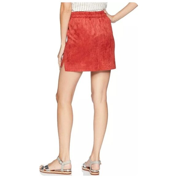 !! BCBGMaxAzria Mora Carbon Snap Front Faux Suede Snap Front Mini Skirt - Picture 2 of 5